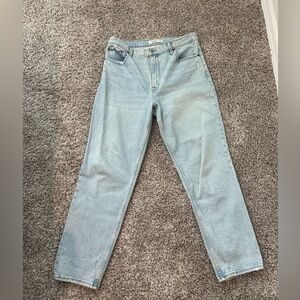 SOLD - Abercrombie Ultra High Rise 90’s Straight Jean